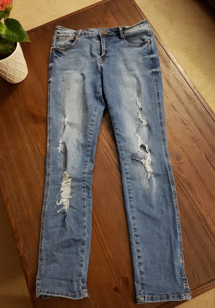 Wish list distressed skinny jeans